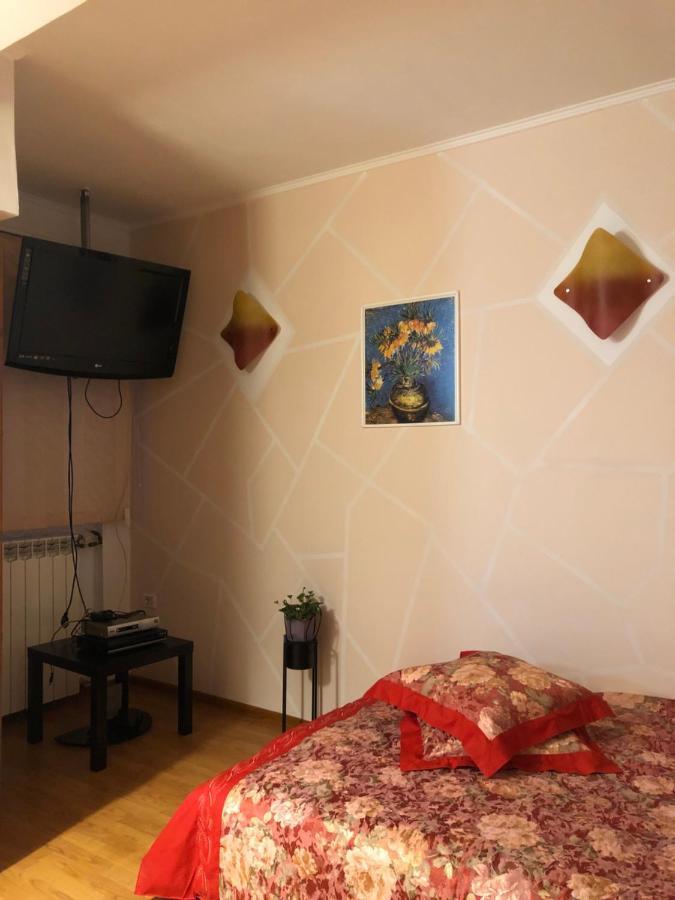 Charming Quiet Studio Coltea Old Town In The Centre Of บูคาเรสต์ ภายนอก รูปภาพ