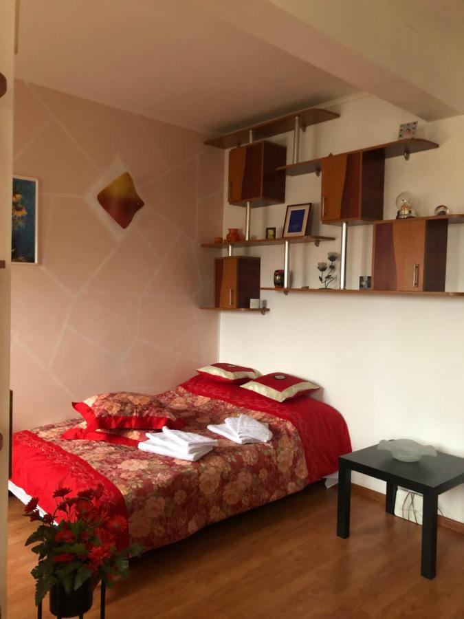 Charming Quiet Studio Coltea Old Town In The Centre Of บูคาเรสต์ ภายนอก รูปภาพ